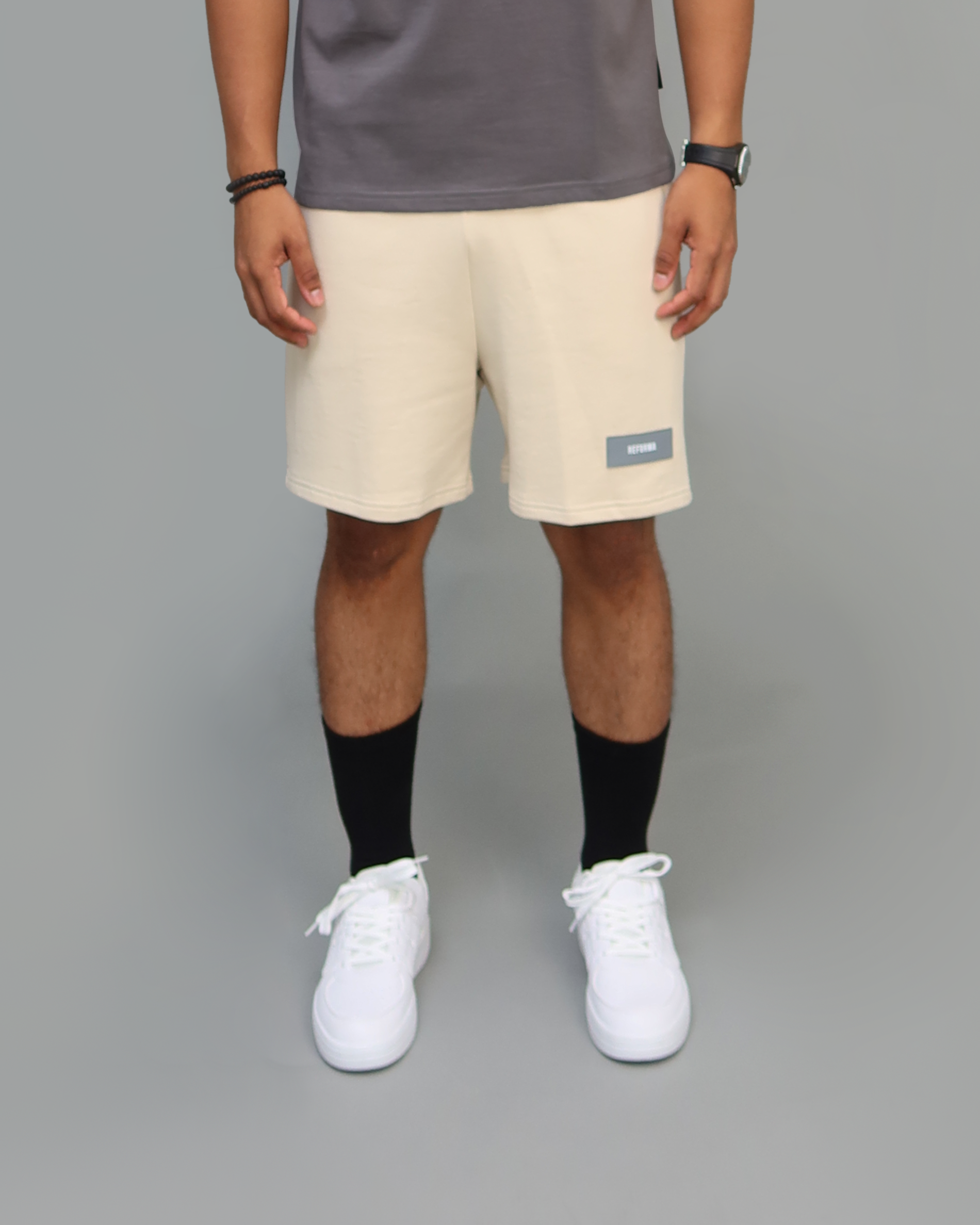 Short Fit Regular Branded